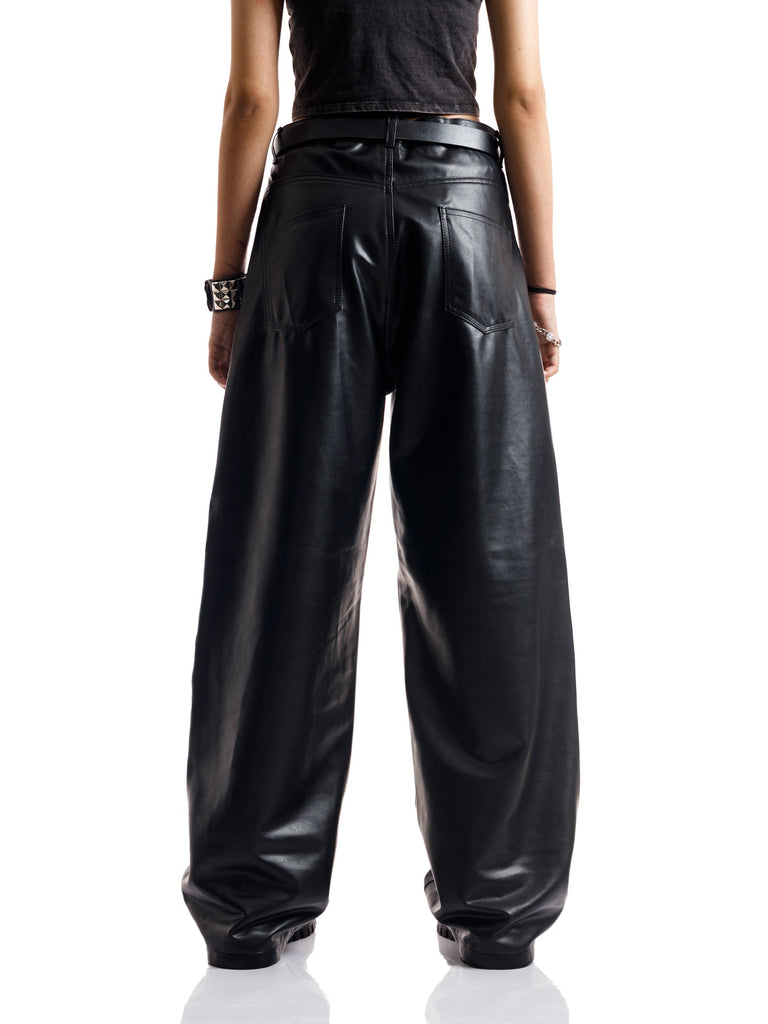 BLACK LEATHER PANTS