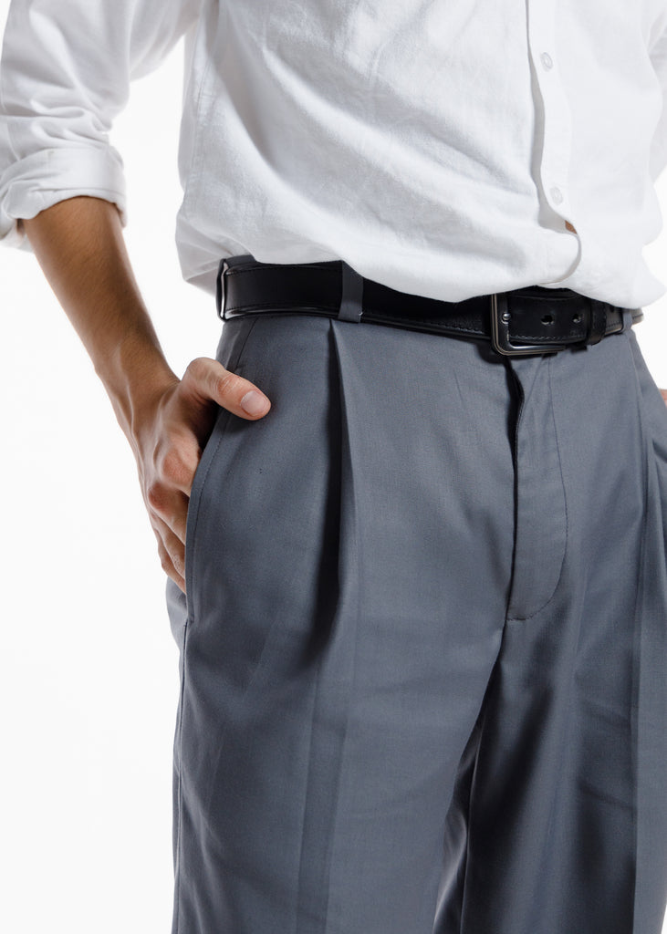 The Single Pleated Pants Charcoal Grey