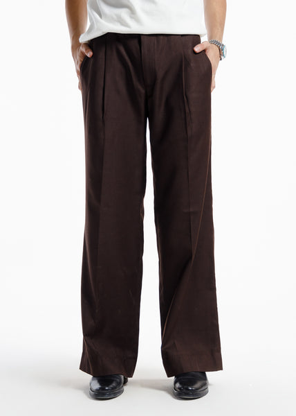 The Single Pleated Pants coffee brown