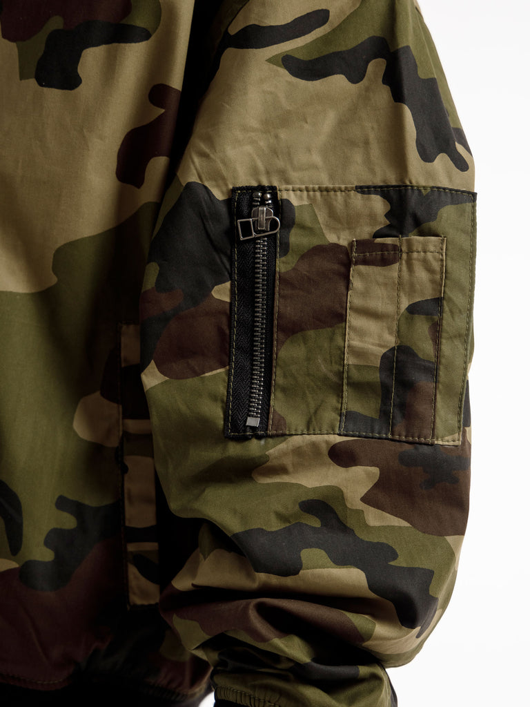 CAMOUFLAGE OVERSIZED BOMBER JACKET